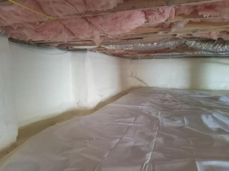 Crawl space encapsulation with closed-cell spray foam for Roof Maintenance in Sonterra